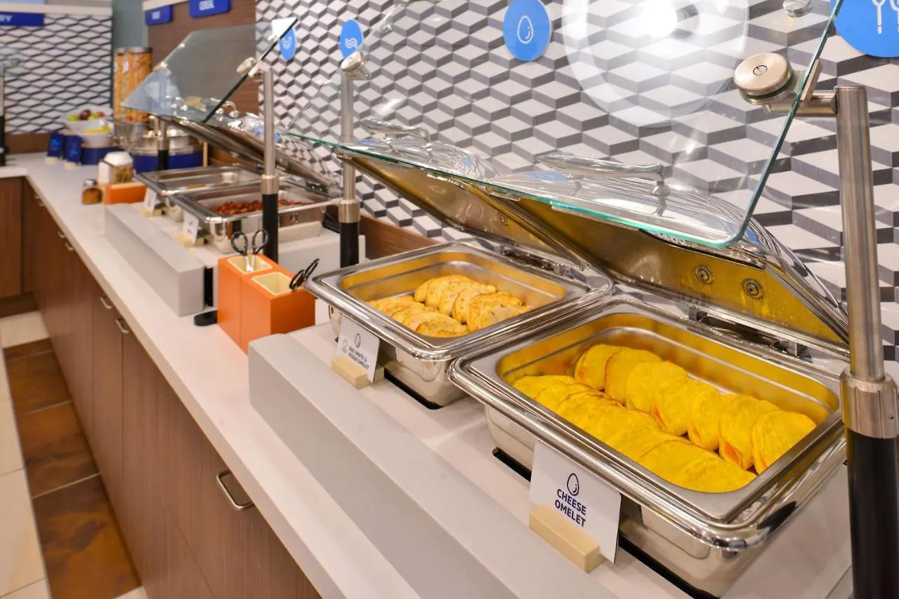 Holiday Inn Express Laguardia Airport, An Ihg Hotel New York