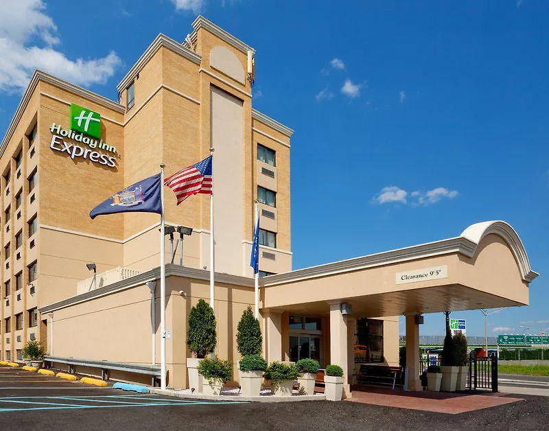 Holiday Inn Express Laguardia Airport, An Ihg Hotel New York