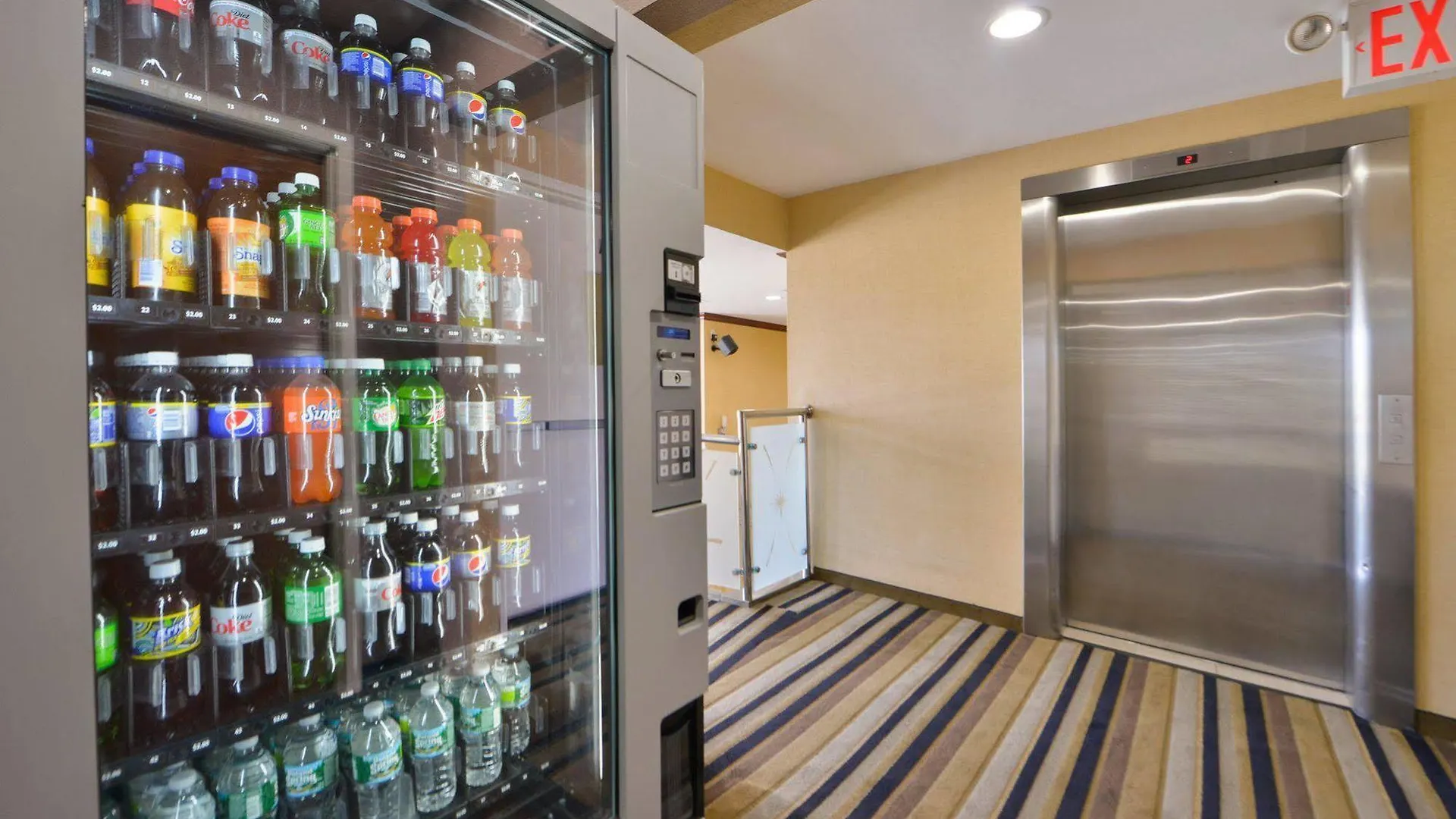 ***  Holiday Inn Express Laguardia Airport, An Ihg Hotel New York United States