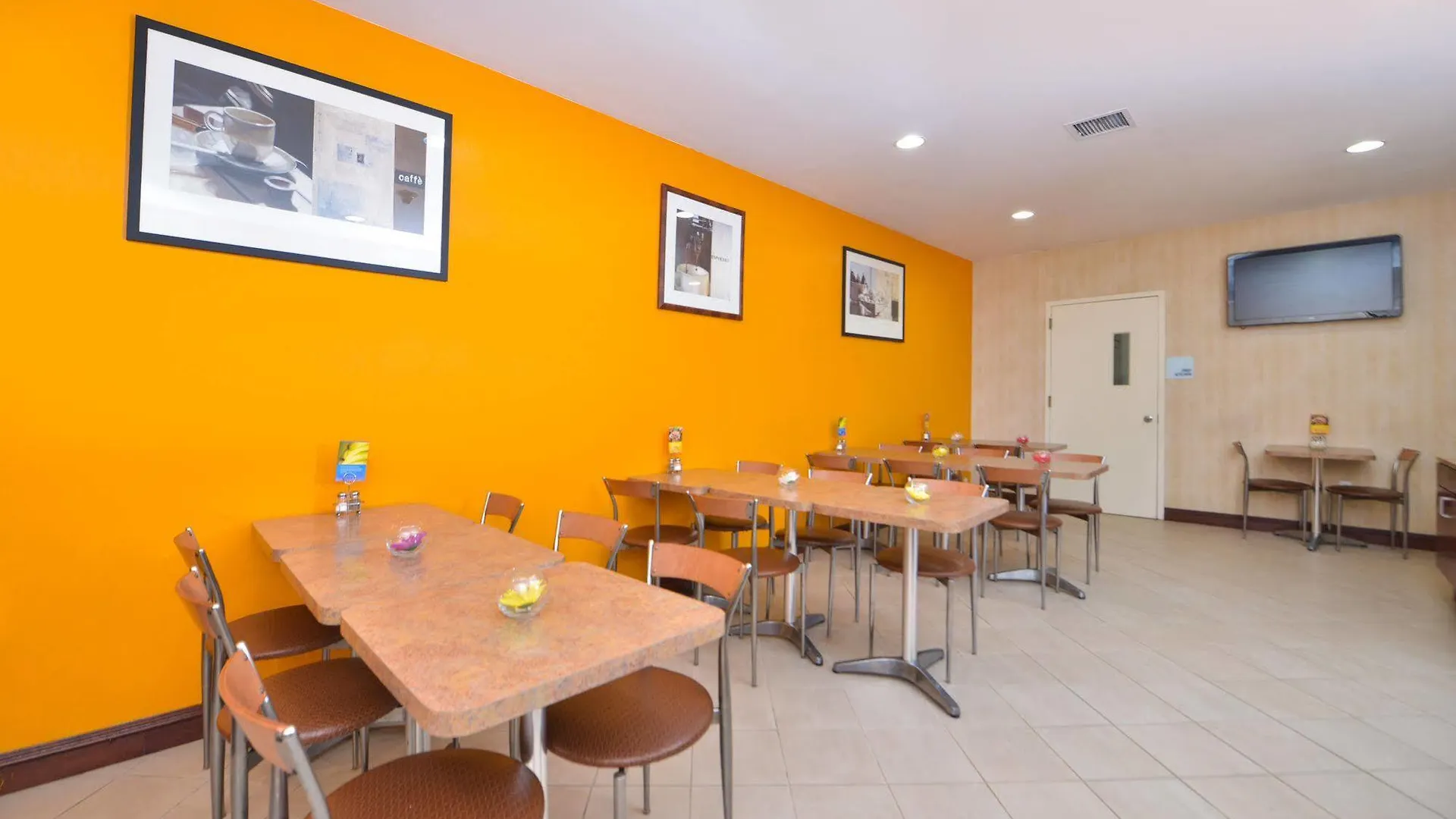 Holiday Inn Express Laguardia Airport, An Ihg Hotel New York United States