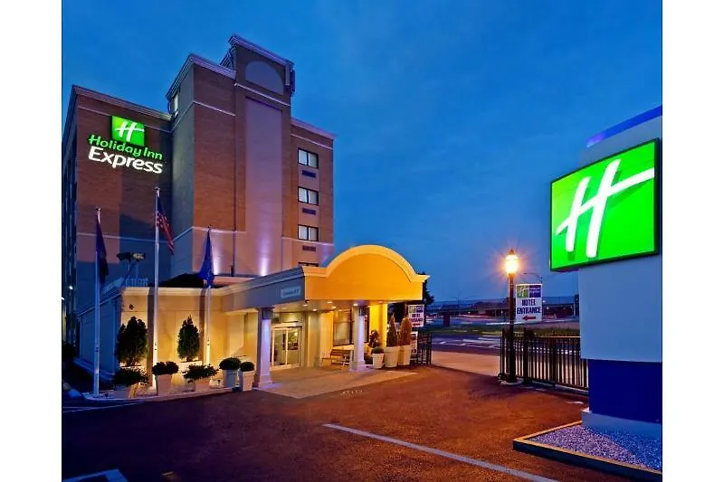 Holiday Inn Express Laguardia Airport, An Ihg Hotel New York
